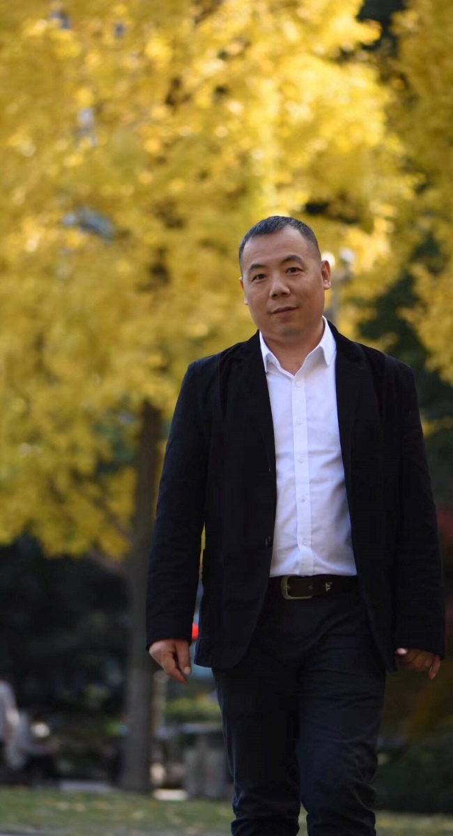 ����׳����